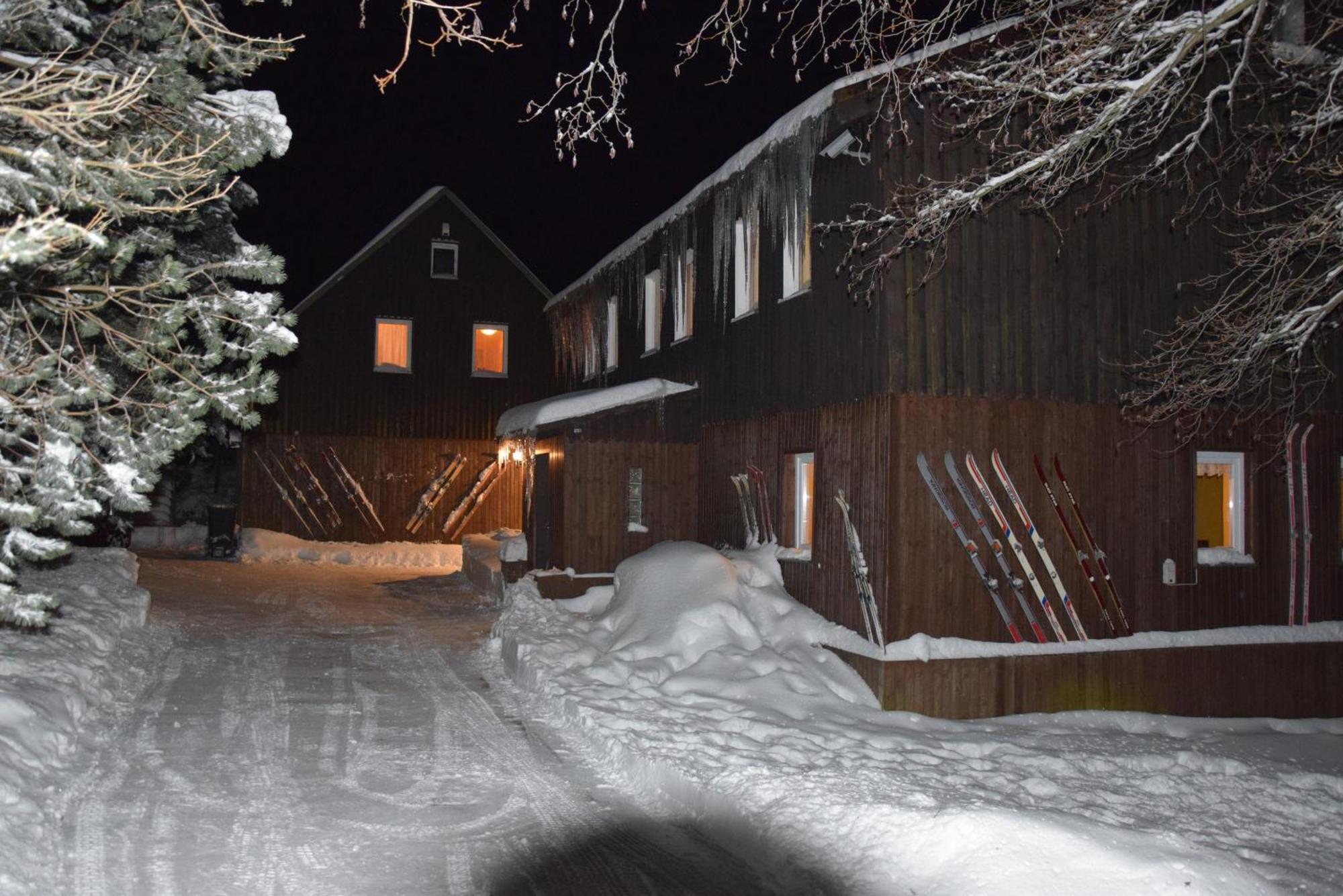Medvedi Boudy Villa Loučná pod Klínovcem Exterior foto